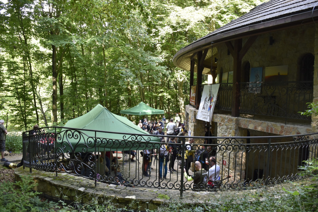 Tarnowskie Góry. Łucznicy w parku Repeckim [FOTO]