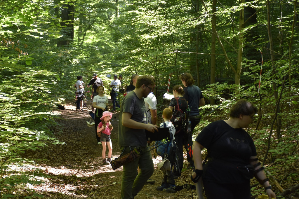 Tarnowskie Góry. Łucznicy w parku Repeckim [FOTO]
