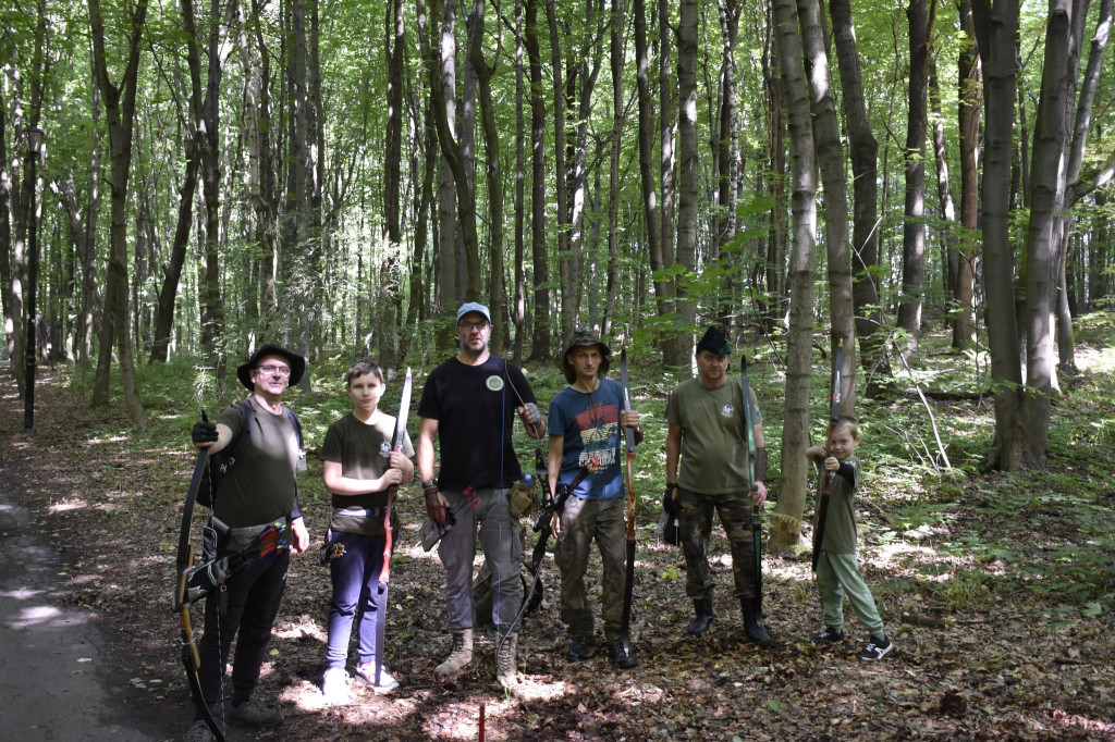 Tarnowskie Góry. Łucznicy w parku Repeckim [FOTO]