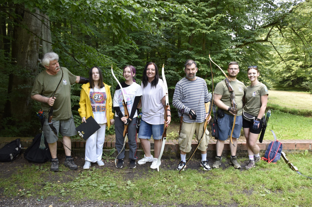 Tarnowskie Góry. Łucznicy w parku Repeckim [FOTO]