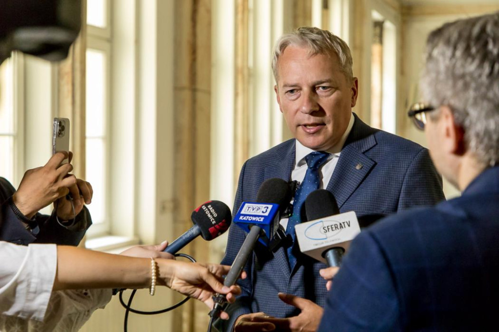 Powiat tarnogórski. Pieniądze na wozy dla druhów