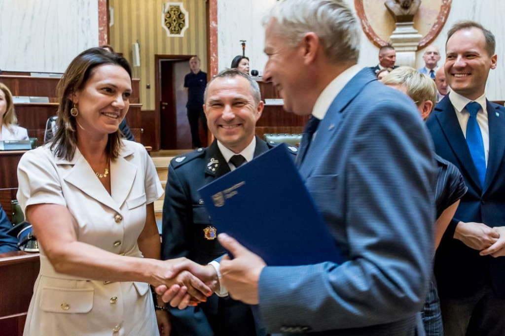 Powiat tarnogórski. Pieniądze na wozy dla druhów