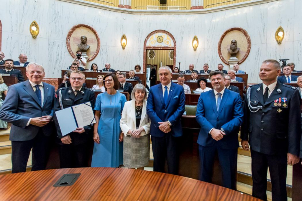 Powiat tarnogórski. Pieniądze na wozy dla druhów