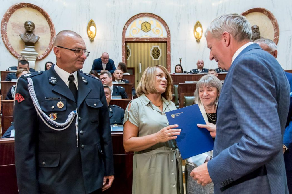 Powiat tarnogórski. Pieniądze na wozy dla druhów