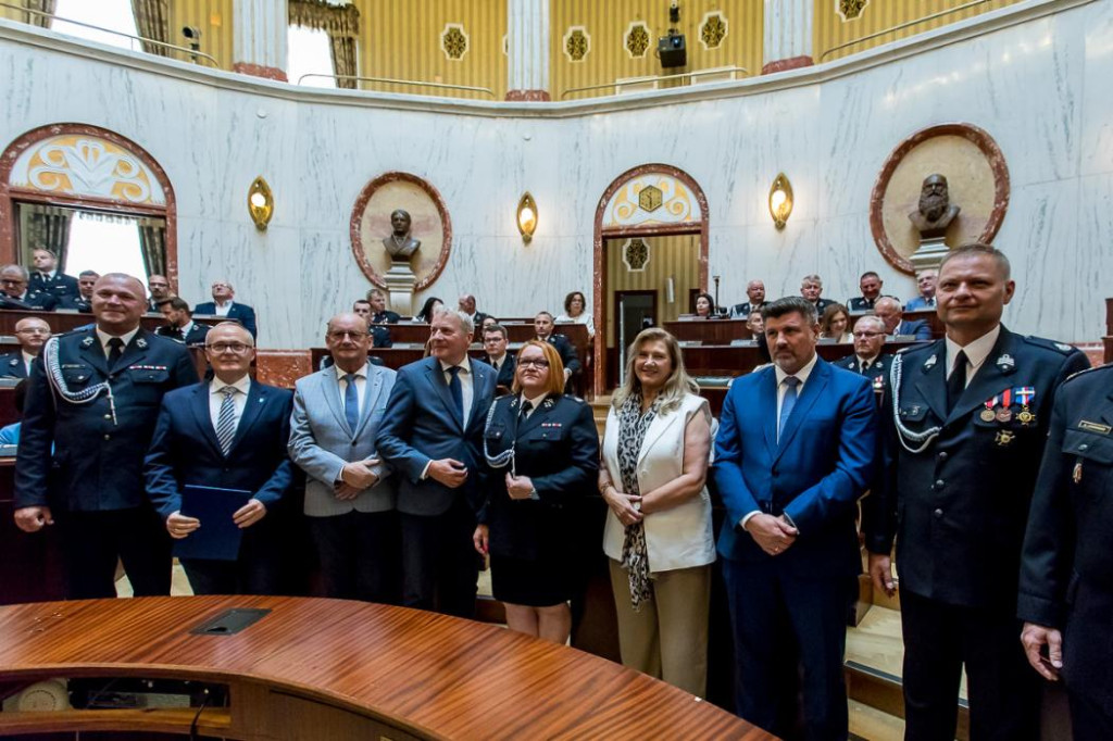 Powiat tarnogórski. Pieniądze na wozy dla druhów