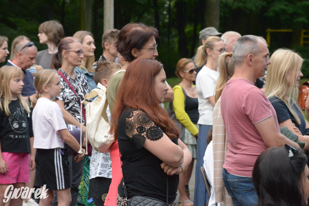 Teatralne Parkowanie na półmetku. Teatr jak cyrk