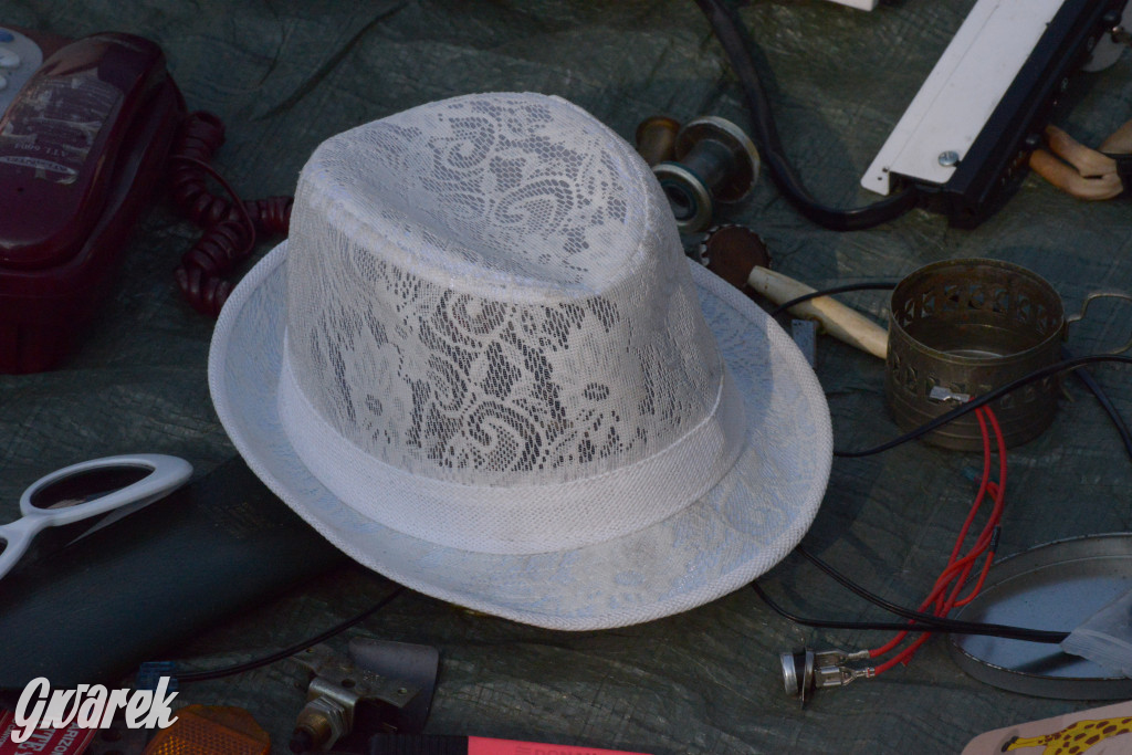 Tarnowskie Góry. Pchli targ ze zgrzytem