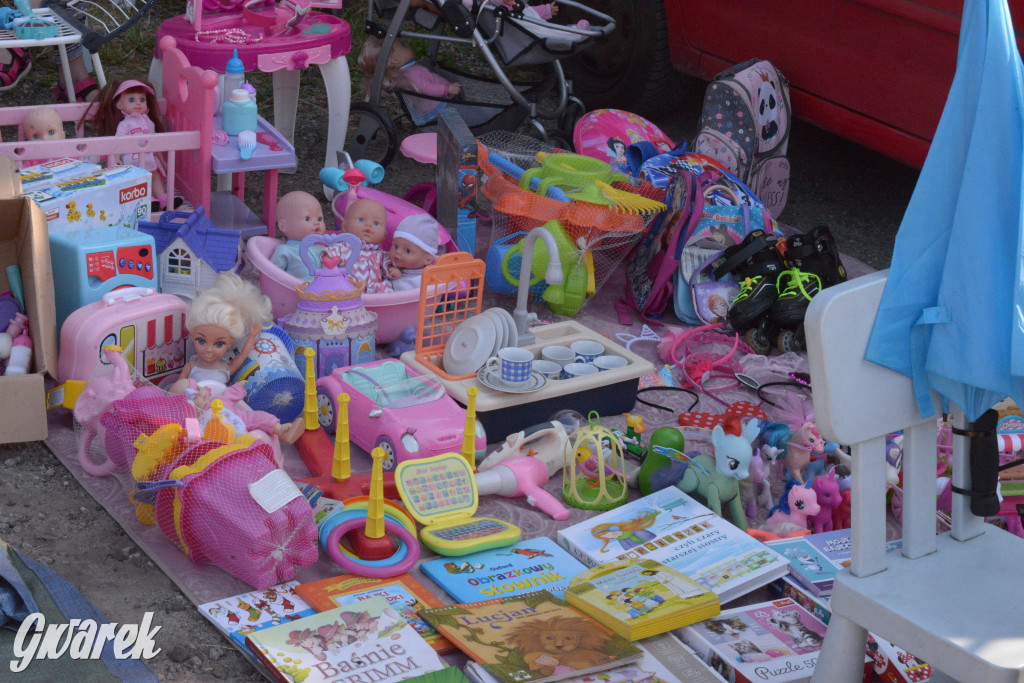 Tarnowskie Góry. Pchli targ ze zgrzytem