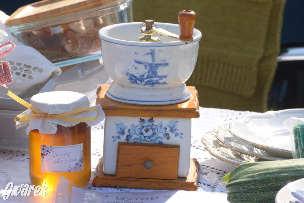 Tarnowskie Góry. Pchli targ ze zgrzytem