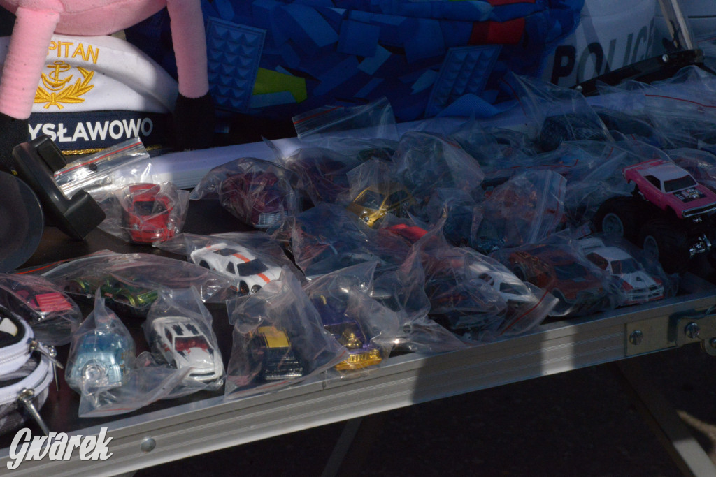 Tarnowskie Góry. Pchli targ ze zgrzytem