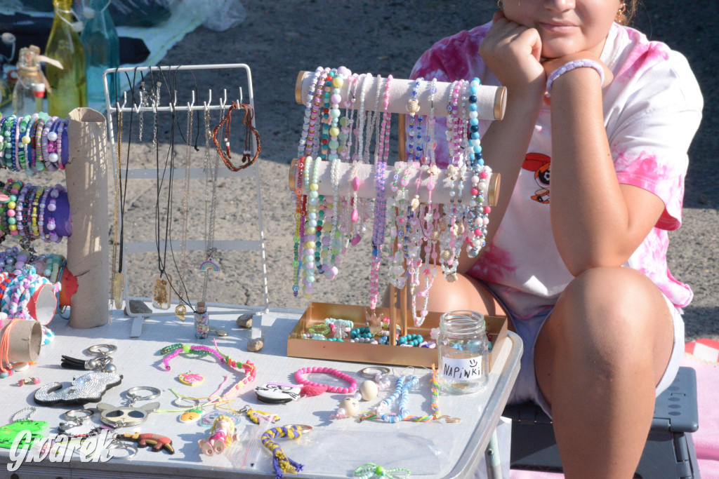 Tarnowskie Góry. Pchli targ ze zgrzytem