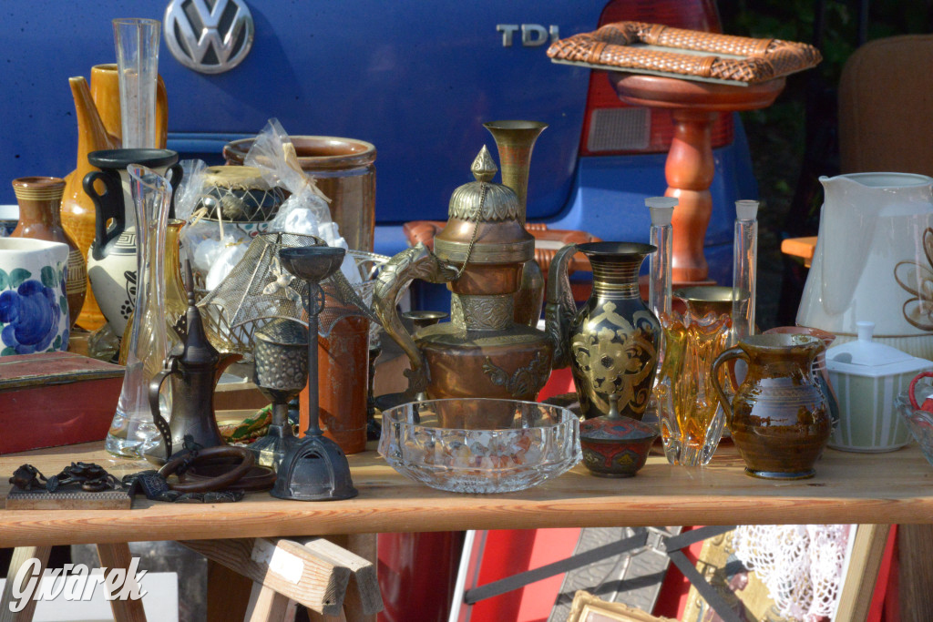 Tarnowskie Góry. Pchli targ ze zgrzytem