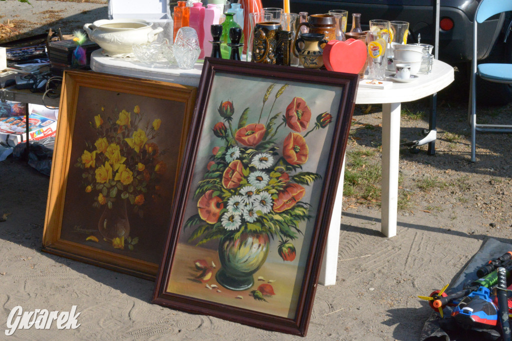 Tarnowskie Góry. Pchli targ ze zgrzytem