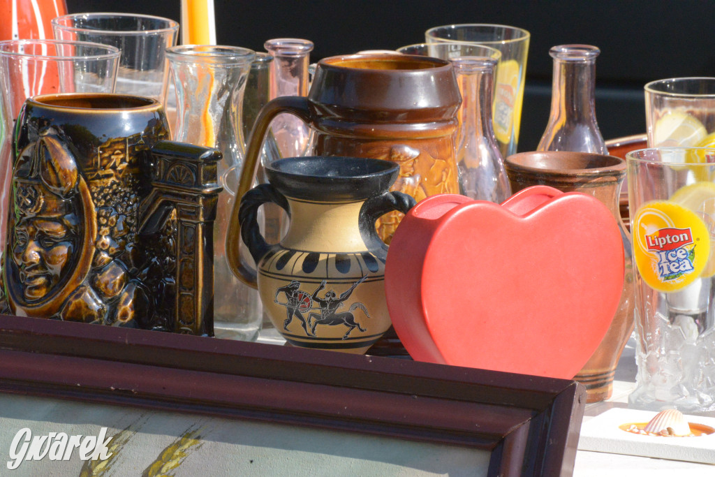 Tarnowskie Góry. Pchli targ ze zgrzytem