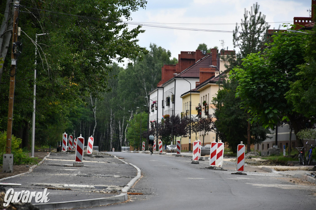 Grzybowa w przebudowie – postępy prac i utrudnienia