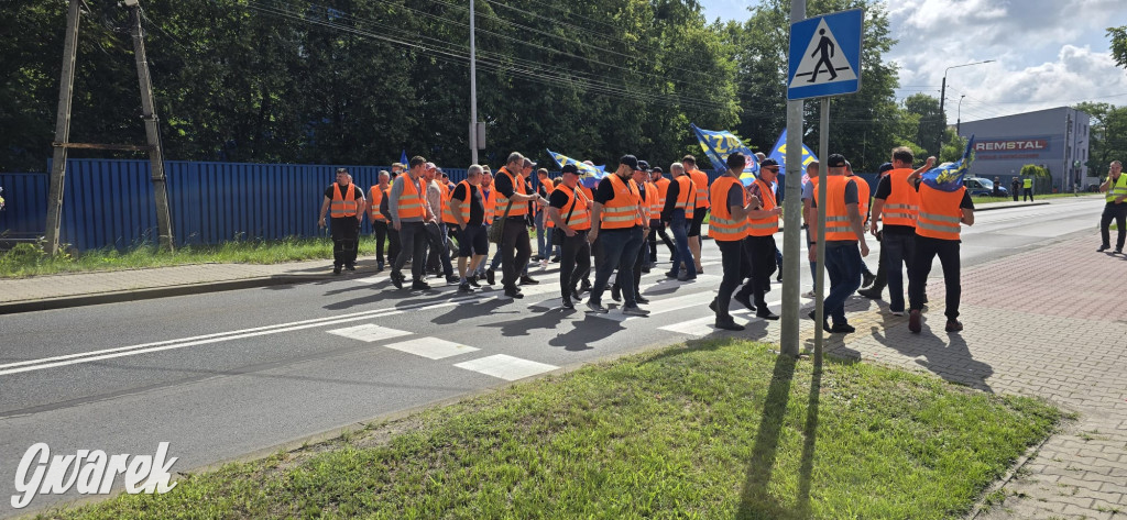 Tarnowskie Góry. Tu nie przejedziecie. Trwa protest