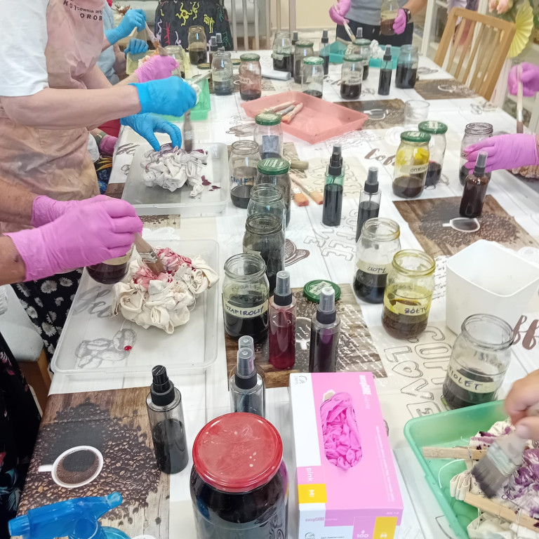 Fartuchy na rozgrzewkę. Warsztaty dla seniorów