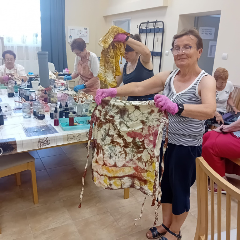 Fartuchy na rozgrzewkę. Warsztaty dla seniorów