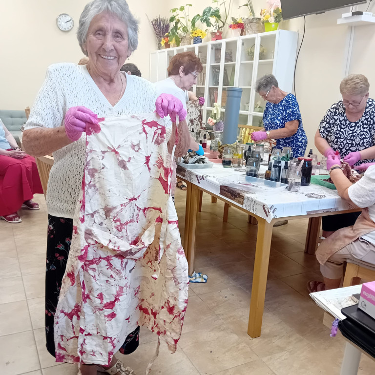Fartuchy na rozgrzewkę. Warsztaty dla seniorów