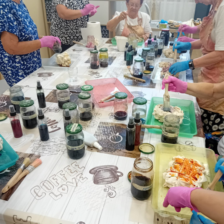 Fartuchy na rozgrzewkę. Warsztaty dla seniorów