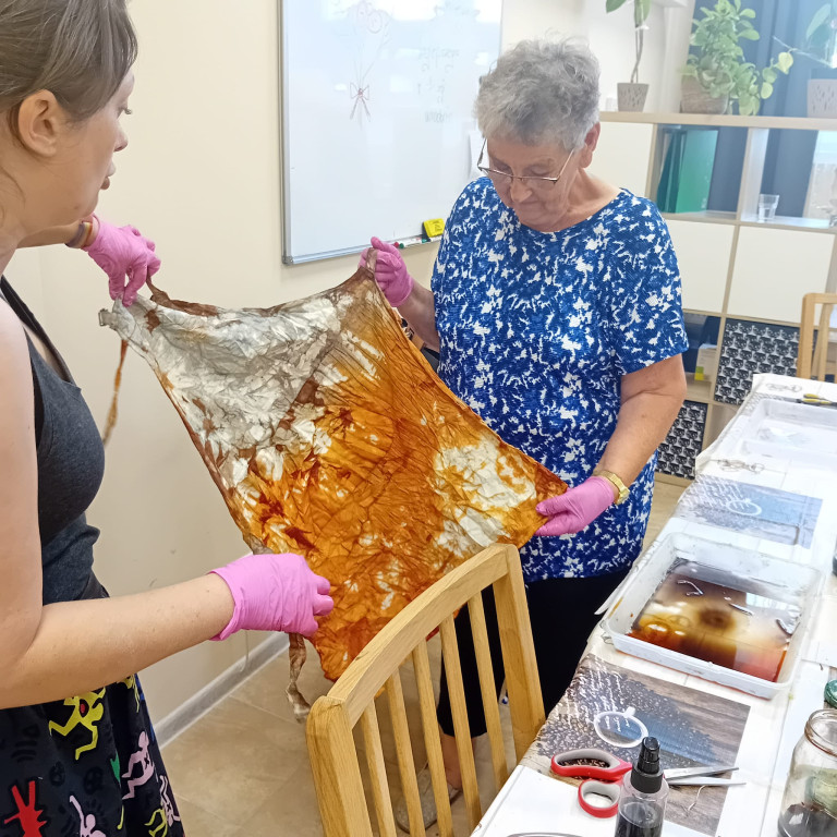 Fartuchy na rozgrzewkę. Warsztaty dla seniorów