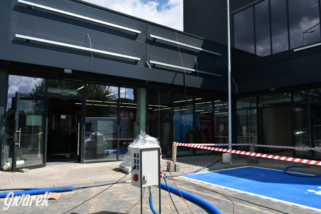 Tarnowskie Góry. Pierwszy sklep tej sieci w Polsce