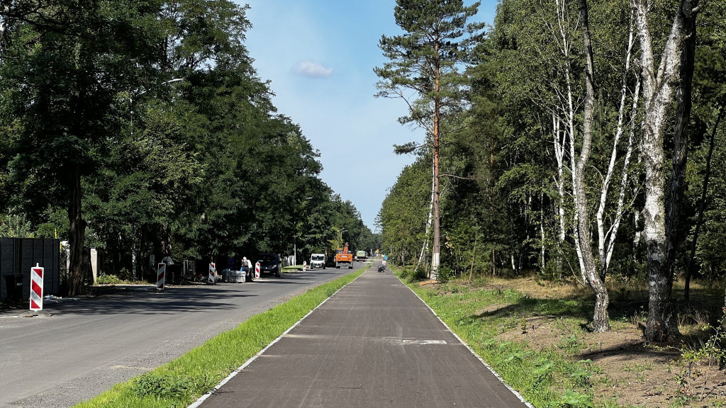 Powiat inwestuje w drogi