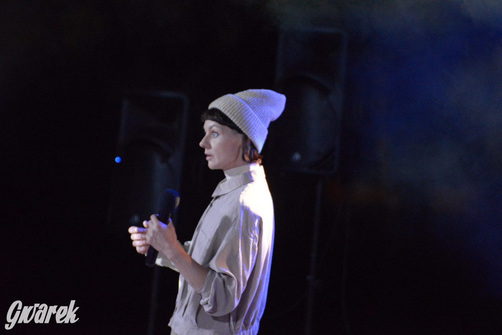 Teatralne Parkowanie: Fuzja o Powstaniu Warszawskim