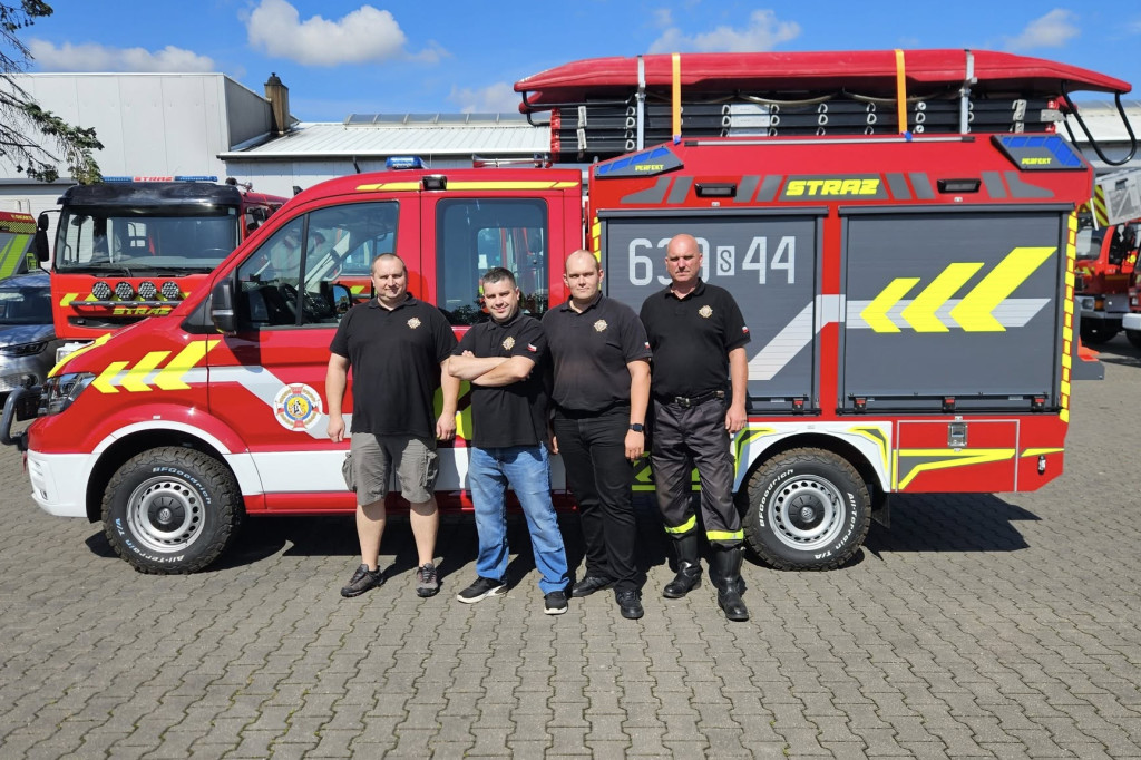 Powiat tarnogórski. Radość z nowego wozu