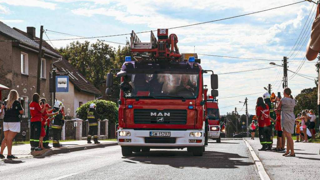 Powiat tarnogórski. Radość z nowego wozu