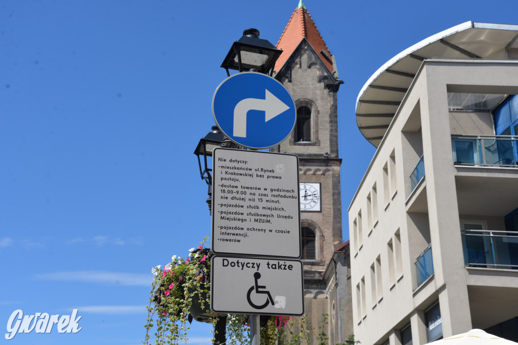 Tarnowskie Góry. Remont i zajęty parking