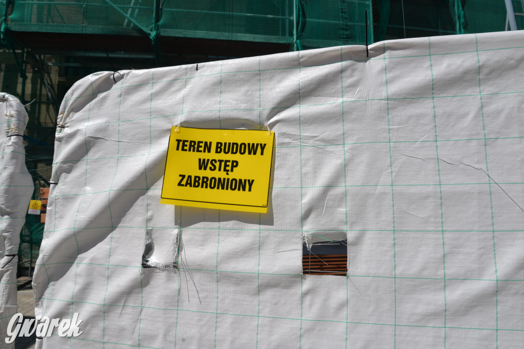 Tarnowskie Góry. Remont i zajęty parking