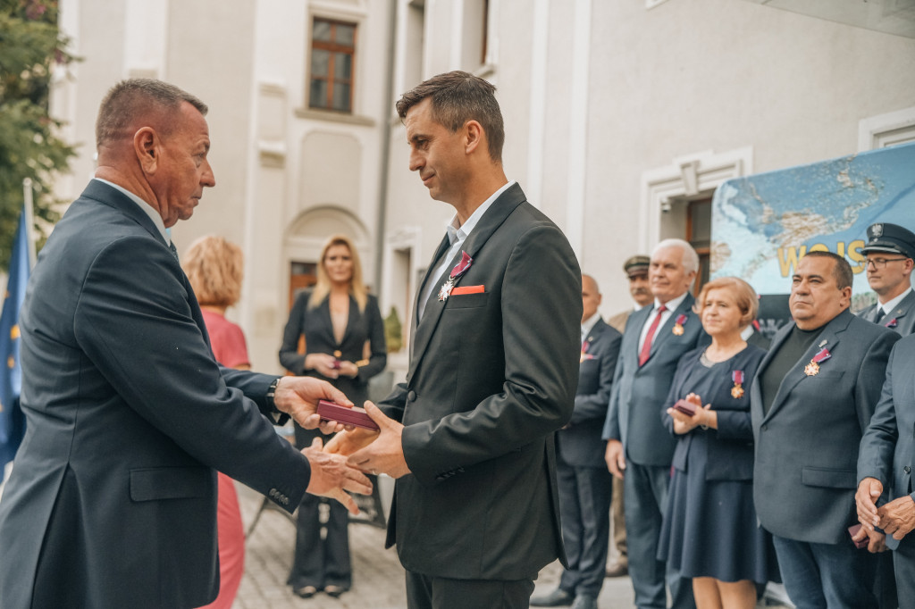 Nasi mieszkańcy z Krzyżami Zasługi