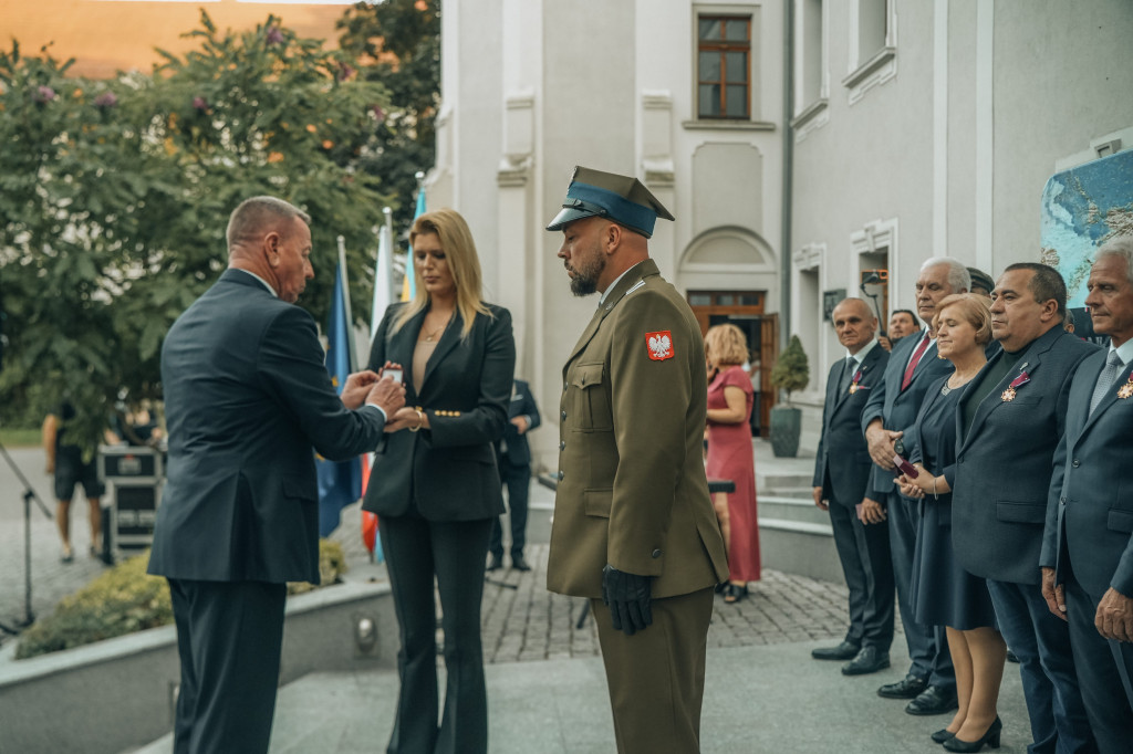 Nasi mieszkańcy z Krzyżami Zasługi