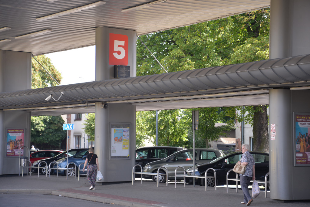 Co zmienilibyście na dworcu autobusowym?