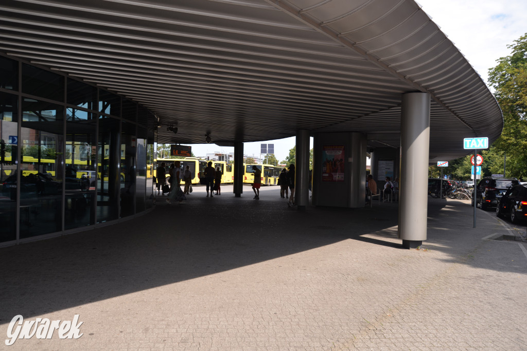 Co zmienilibyście na dworcu autobusowym?