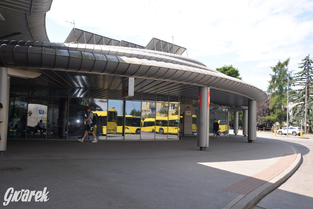 Co zmienilibyście na dworcu autobusowym?