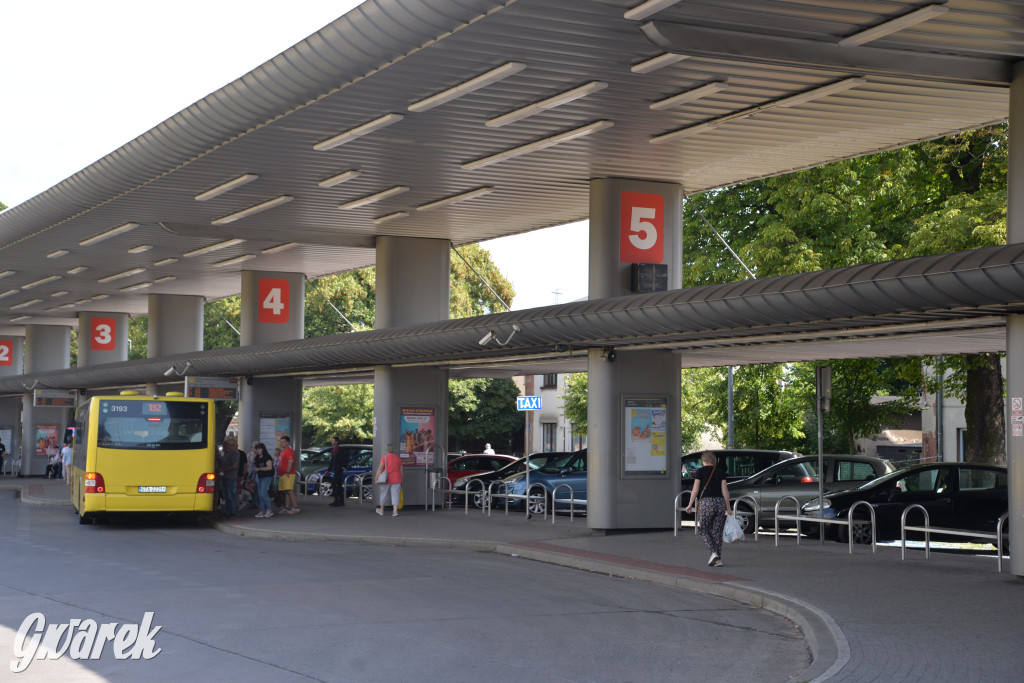 Co zmienilibyście na dworcu autobusowym?