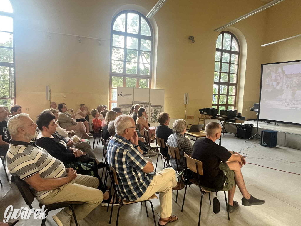 Tarnowskie Góry. Staszic, wspomnienia, Woniadełko