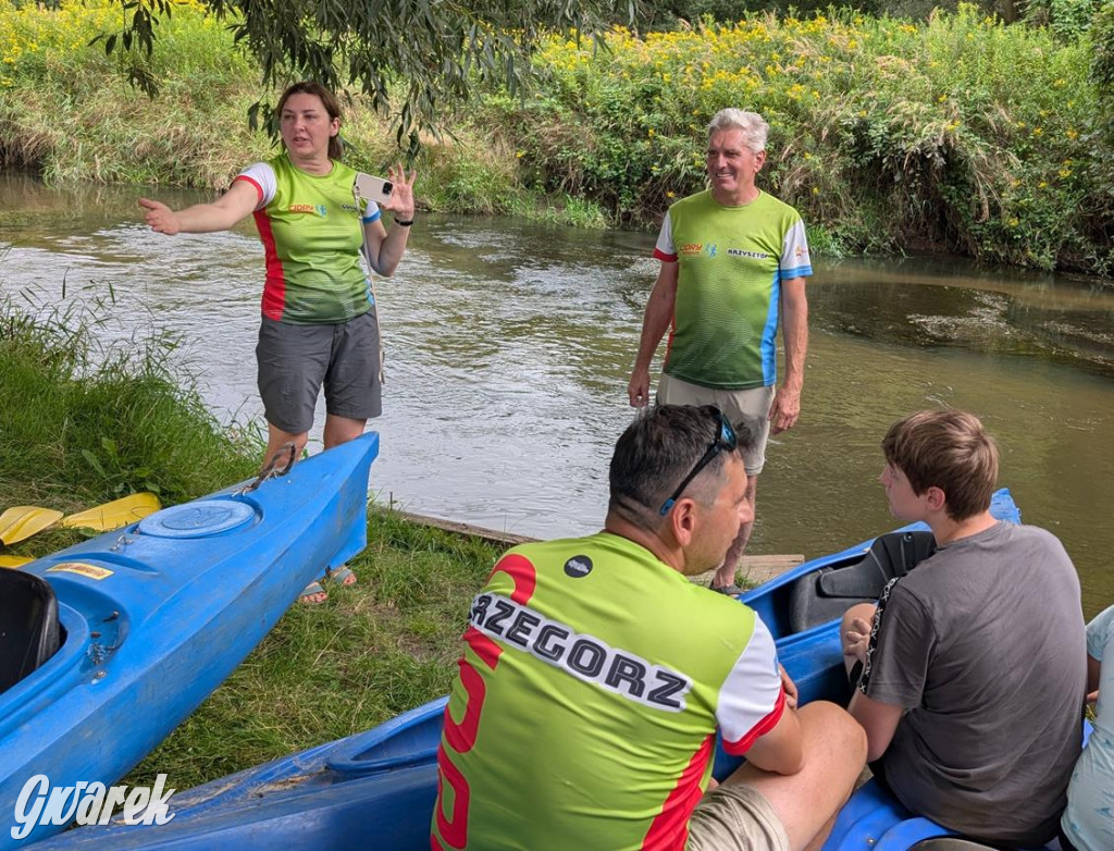 Śmiech i odrobina adrenaliny – Cidrowy Spływ Kajakowy za nami