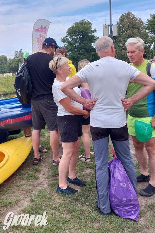 Śmiech i odrobina adrenaliny – Cidrowy Spływ Kajakowy za nami