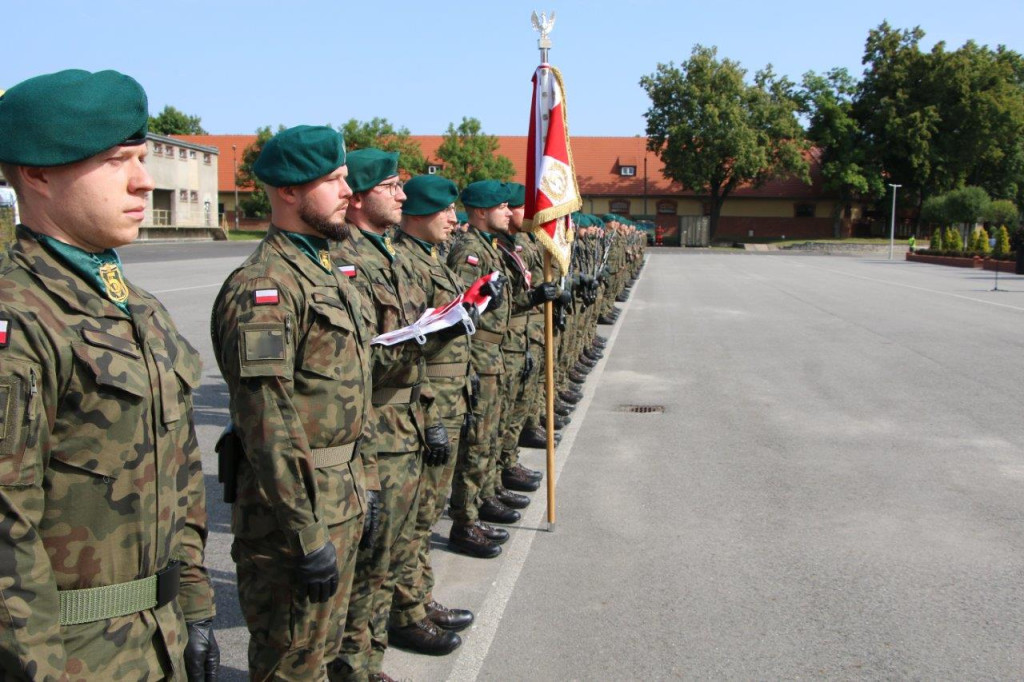 Tarnowskie Góry. Wojskowa przysięga
