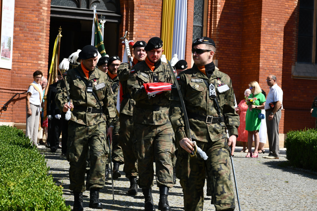 Radzionków. Obchody Święta Wojska Polskiego
