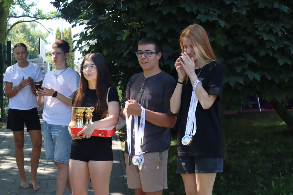 Wakacyjna siatkówka plażowa