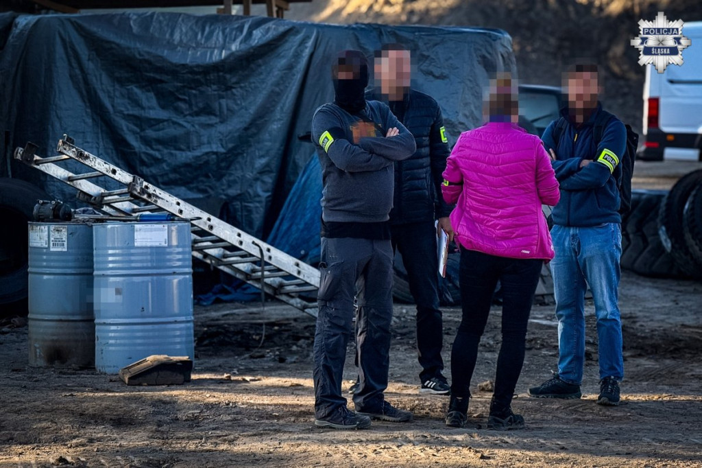 Policjanci rozbili mafię śmieciową