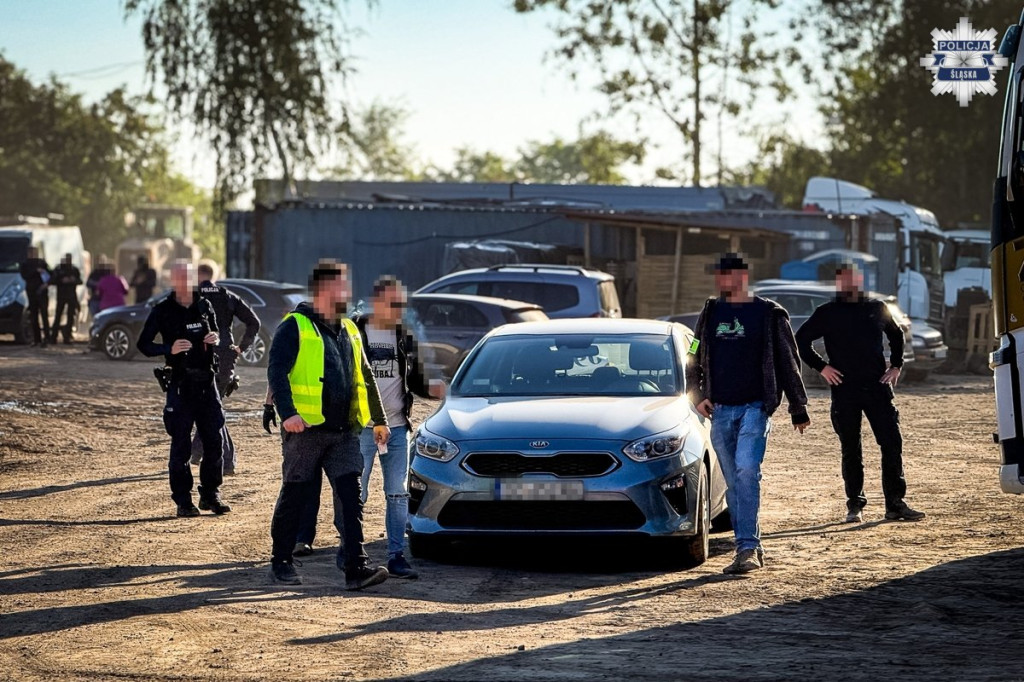 Policjanci rozbili mafię śmieciową