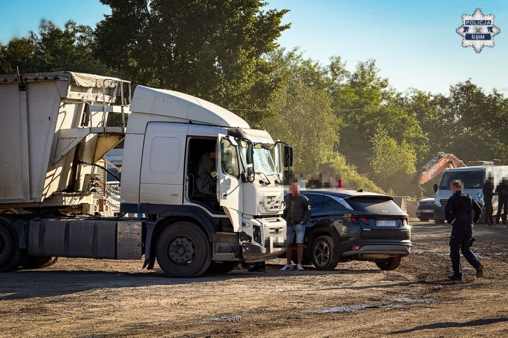 Policjanci rozbili mafię śmieciową