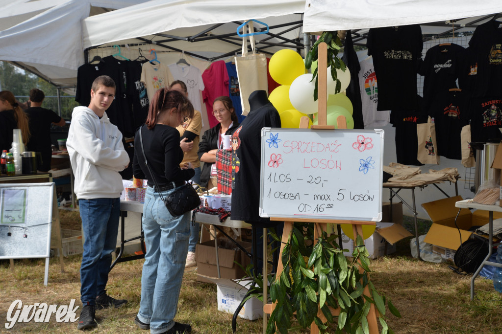 Dożynki przy pałacu. Baciary i wiele atrakcji