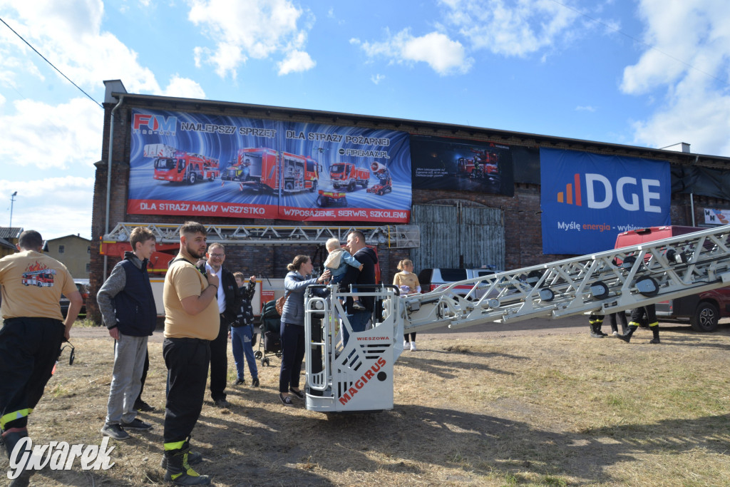 Dożynki przy pałacu. Baciary i wiele atrakcji