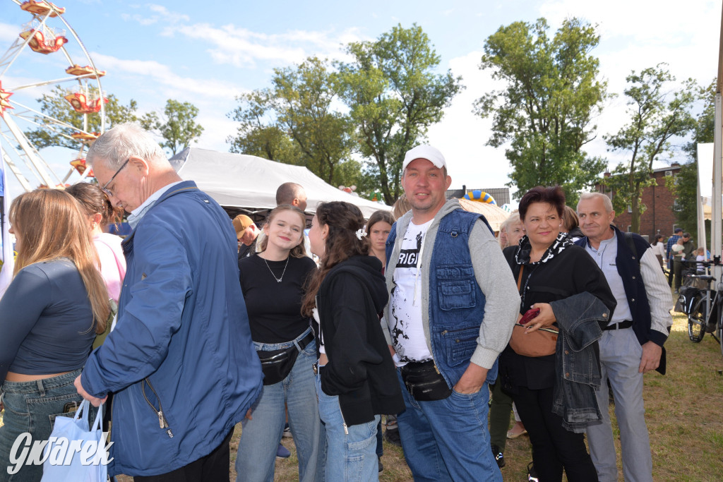 Dożynki przy pałacu. Baciary i wiele atrakcji